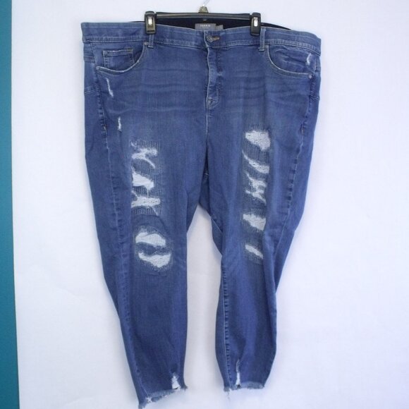 Torrid Bombshell Skinny Jeans - Picture 1 of 6